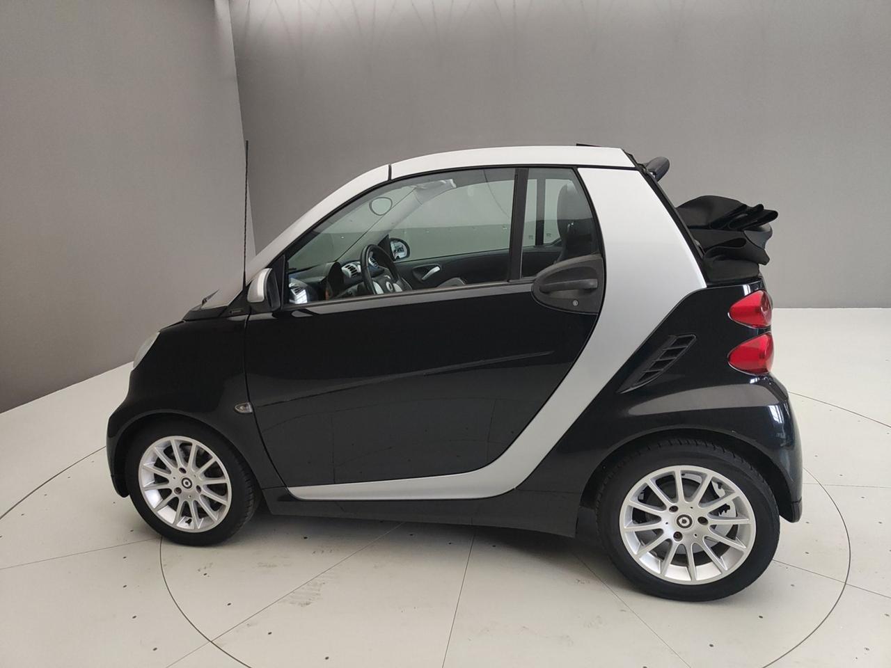 SMART Fortwo II 2007 Cabrio 1.0 MHD 71CV PASSION