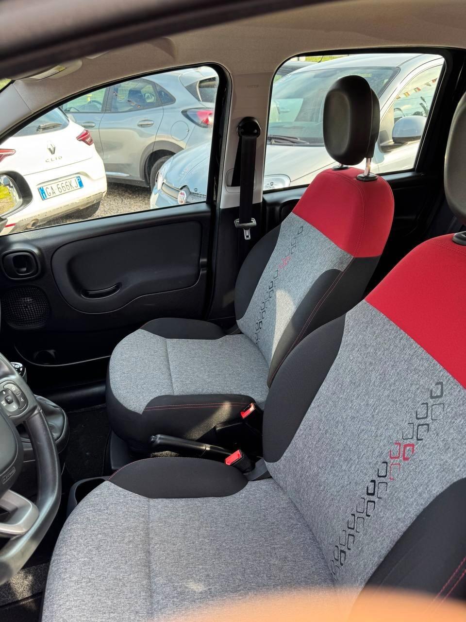 Fiat Panda 1.2 Lounge 2020