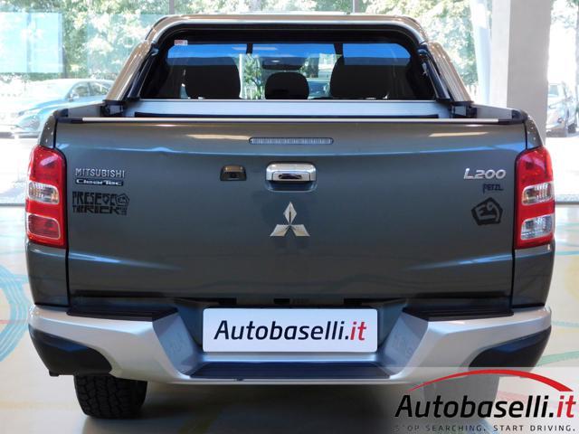 MITSUBISHI L200 2.4 DI-D/154CV DOUBLE CAB INTENSE 'IVA ESPOSTA'