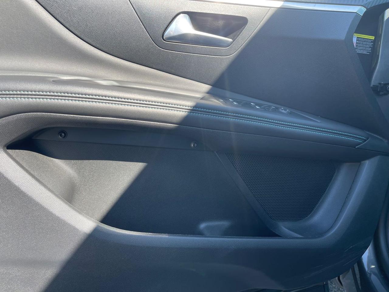 Peugeot 3008 Allure 1.5 Blue HDI 130 #10297