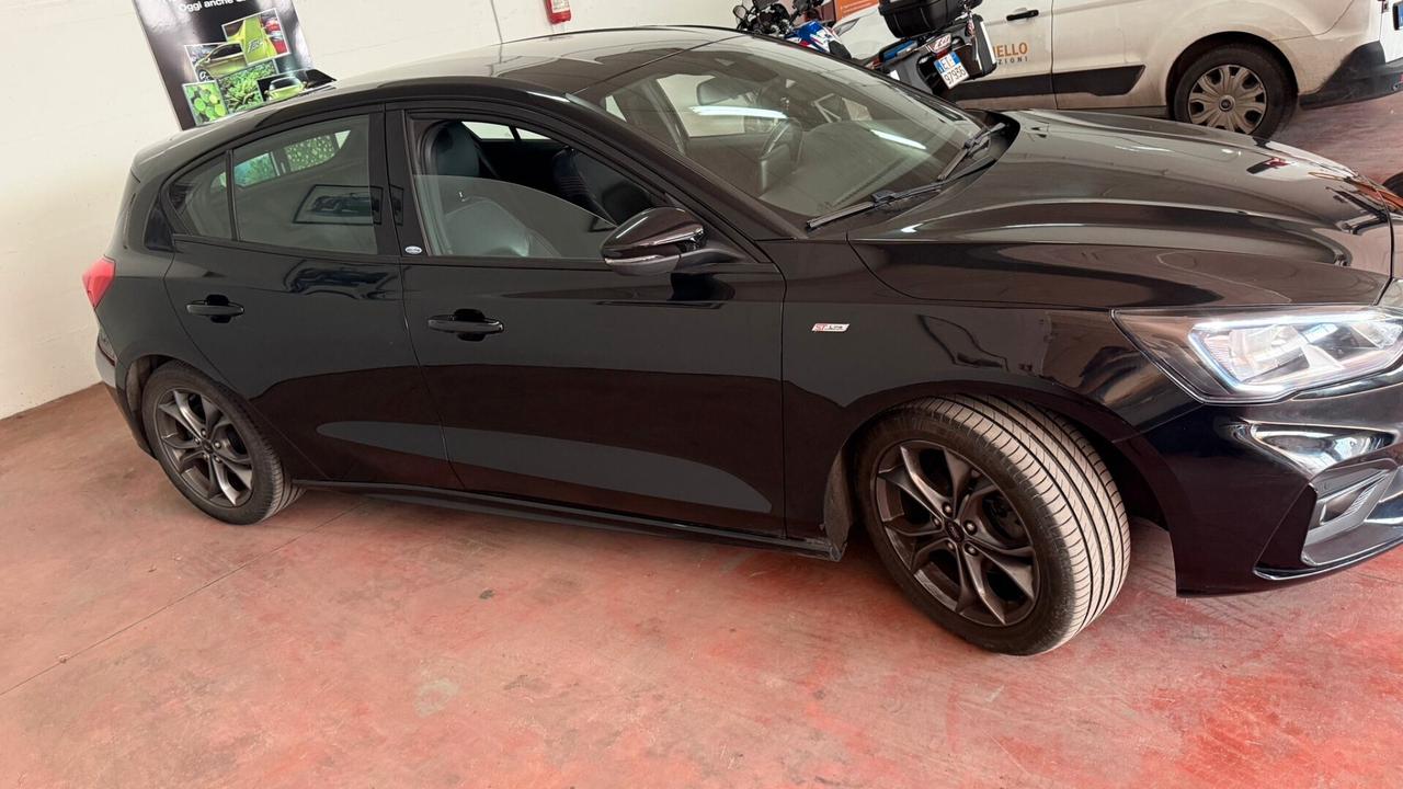 Ford Focus 1.0 EcoBoost 125 CV 5p. ST-Line pelle led navi android auto
