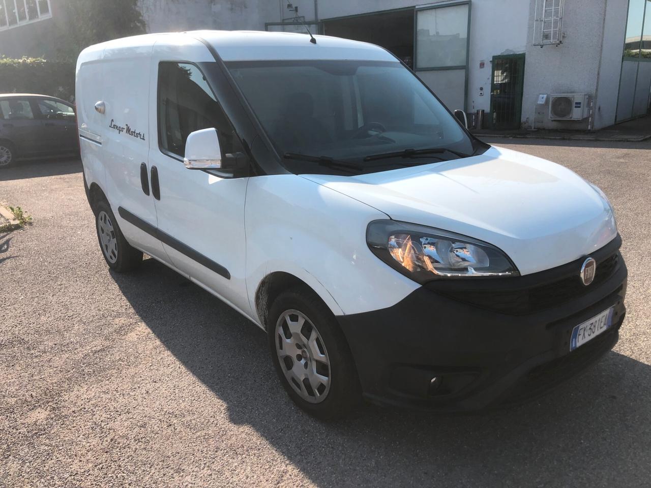FIAT DOBLO' BENZINA METANO