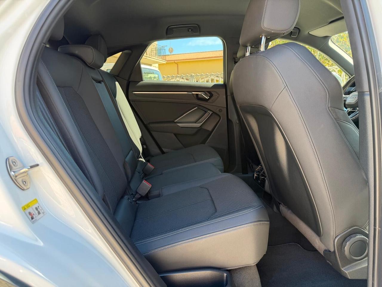 Audi Q3 35 TDI Quattro S-Line 20" Kamera