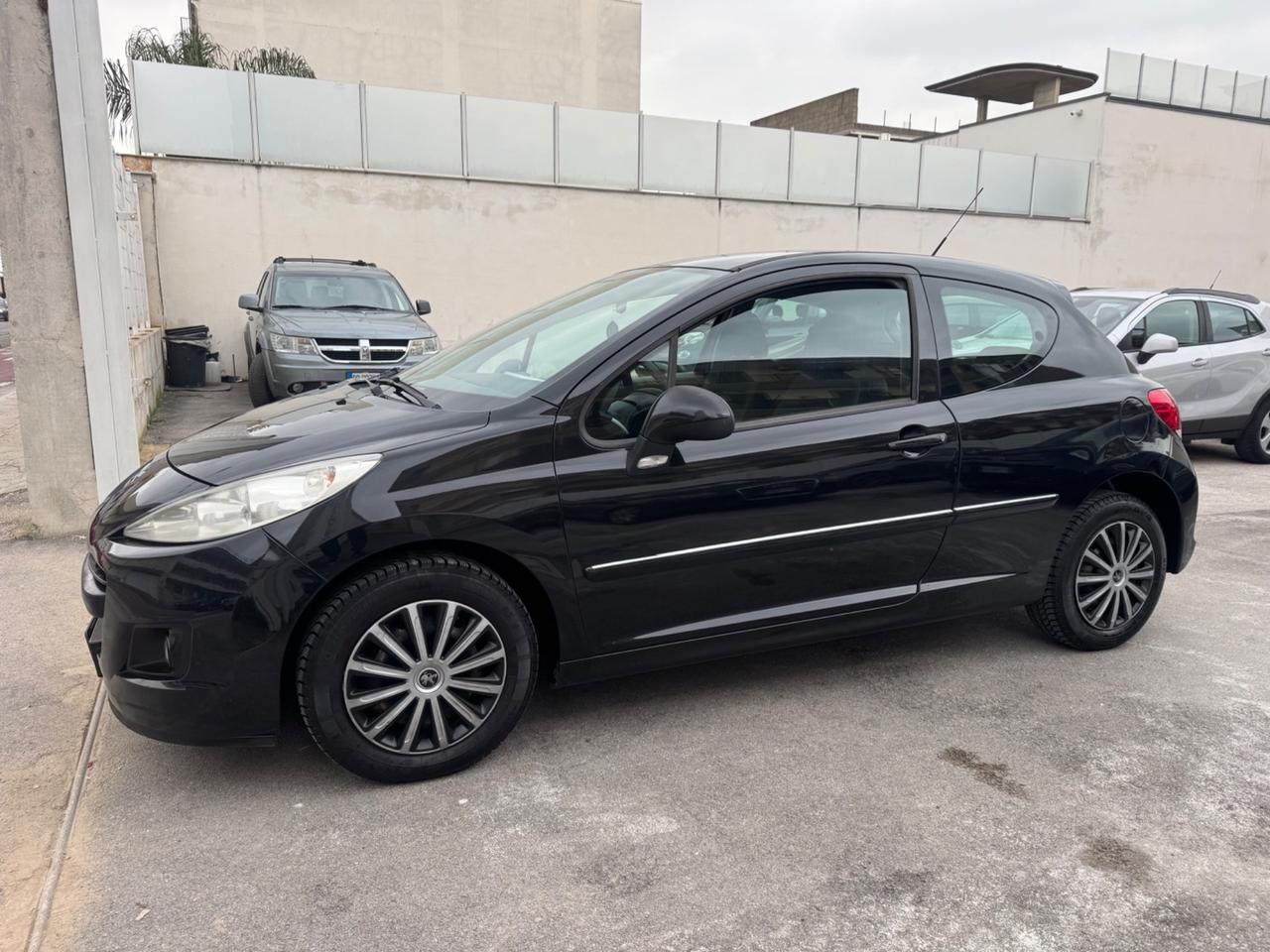 Peugeot 207 1.4 BENZINA 75CV 2011