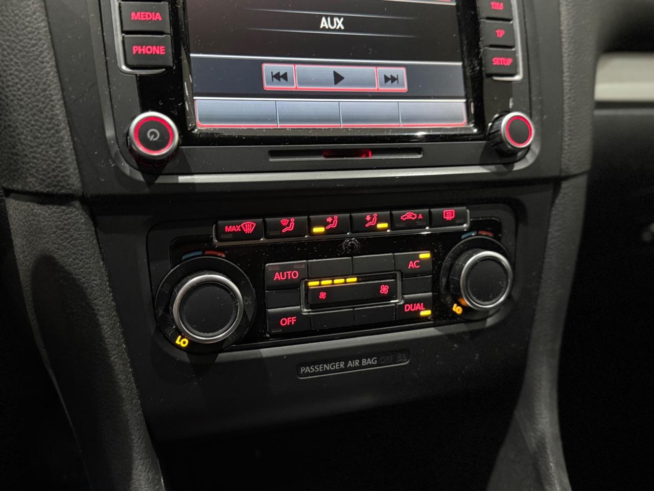 Volkswagen Golf 1.6 TDI DSG Highline Per Neopatentati