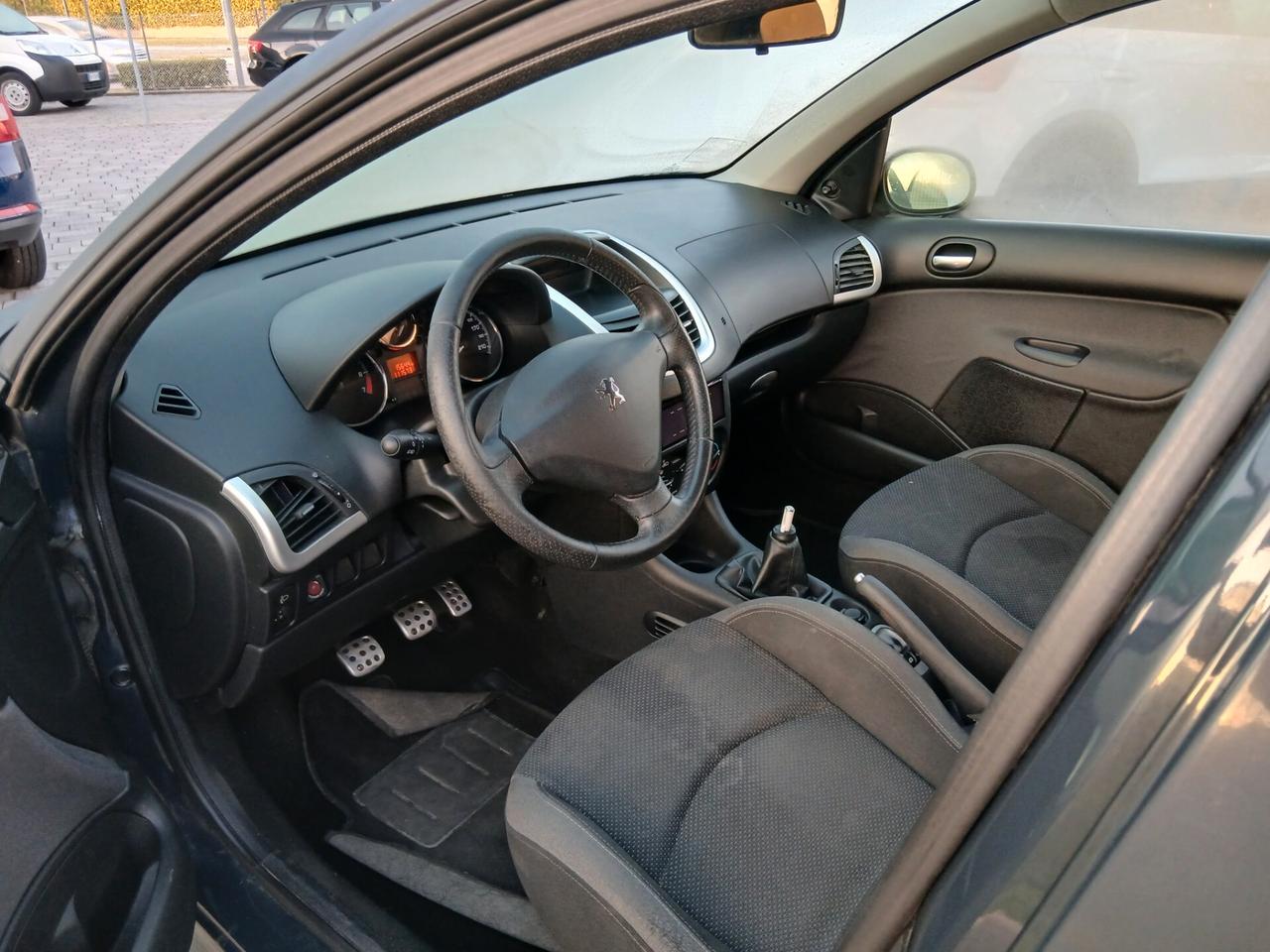 Peugeot 206 Plus 1.1 60CV 5p. Trendy Ok per neo patentati
