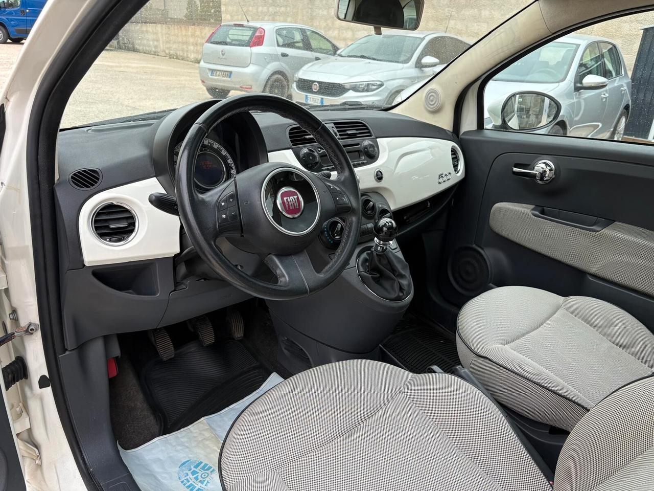Fiat 500 1.2 Lounge 69CV