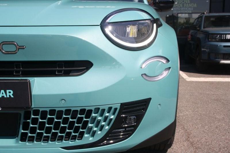 FIAT 600 Hybrid MHEV La Prima