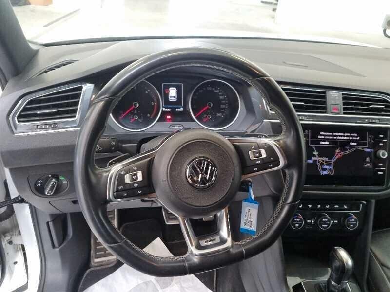 Volkswagen Tiguan 2.0 TDI DSG 4MOTION Sport R-line