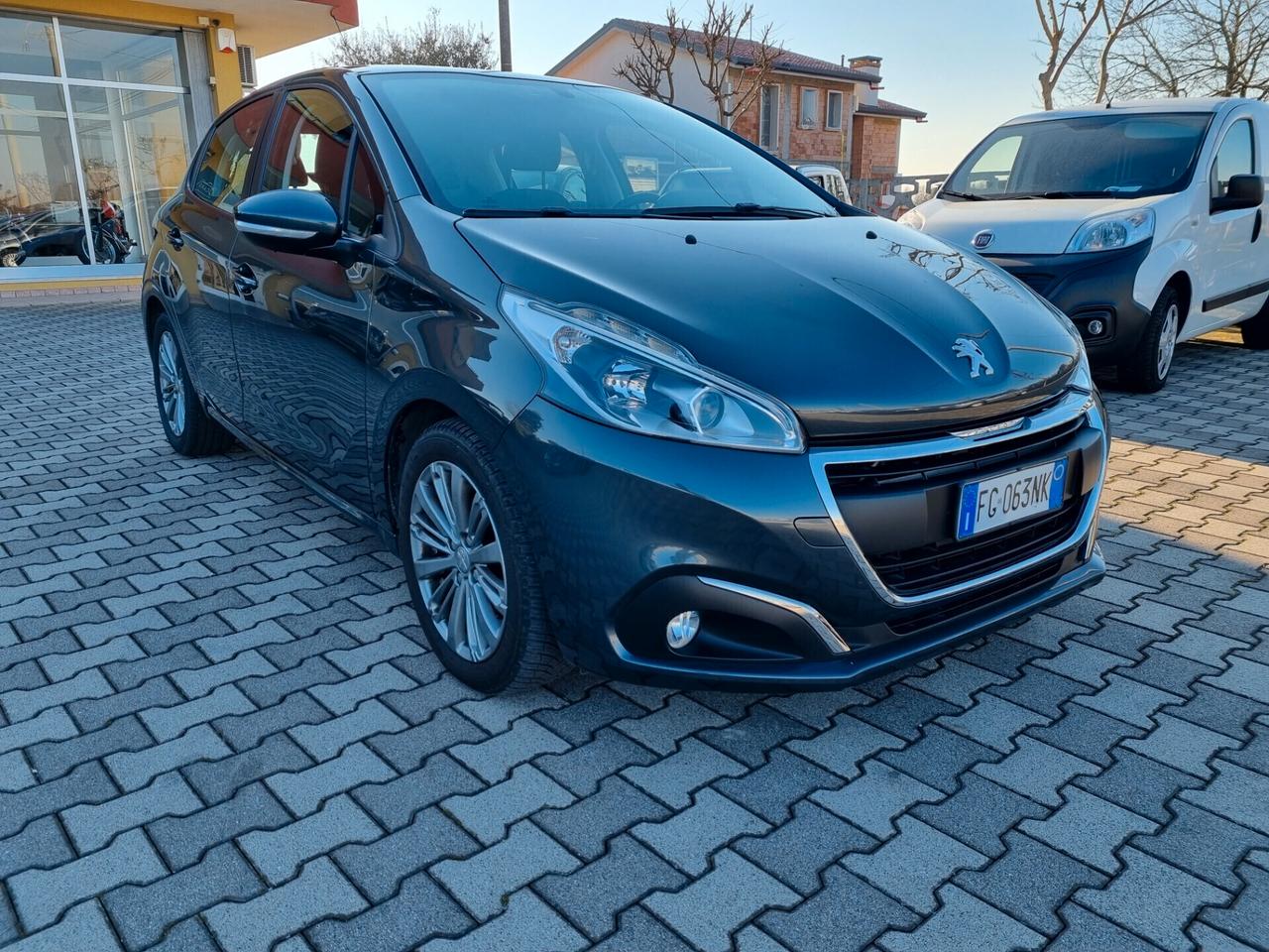 Peugeot 208 BlueHDi 75 5 porte Active