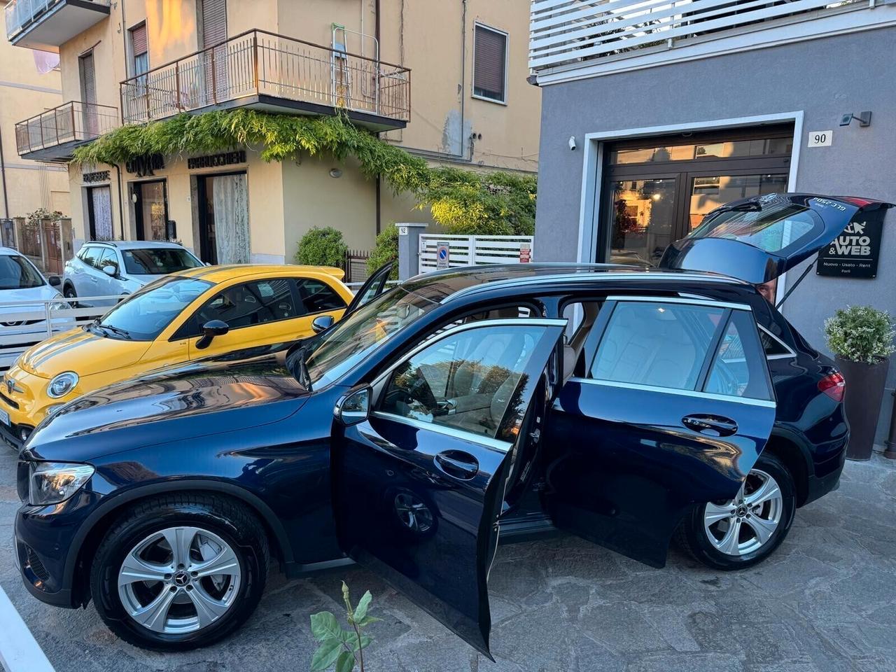 MERCEDES GLC 250 D 4MATIC SPORT