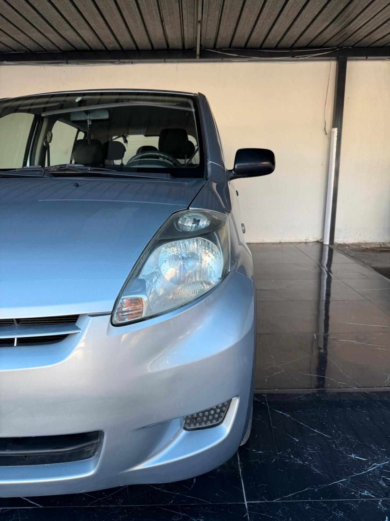 Daihatsu Sirion 1.0 Hiro Green Powered