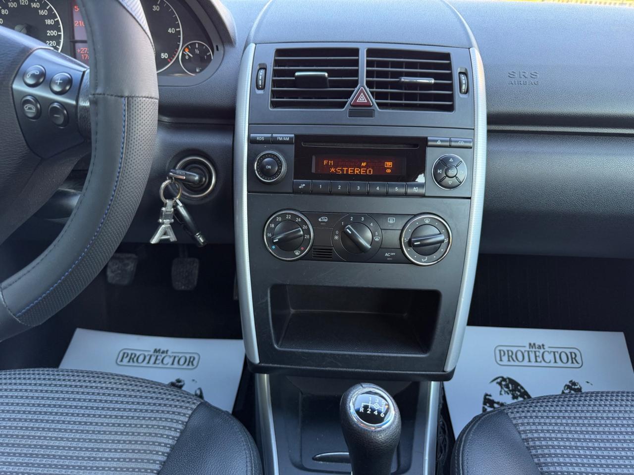 Mercedes-benz A 180 CDI Avantgarde UNICO PROP