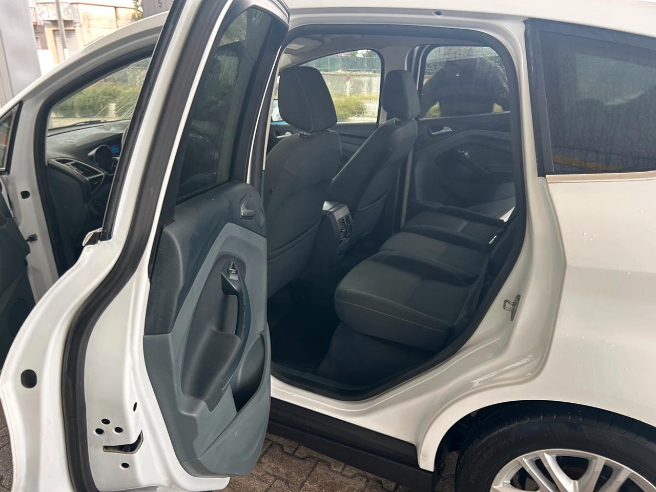 Ford C-Max 1.6 TDCi 95CV Titanium