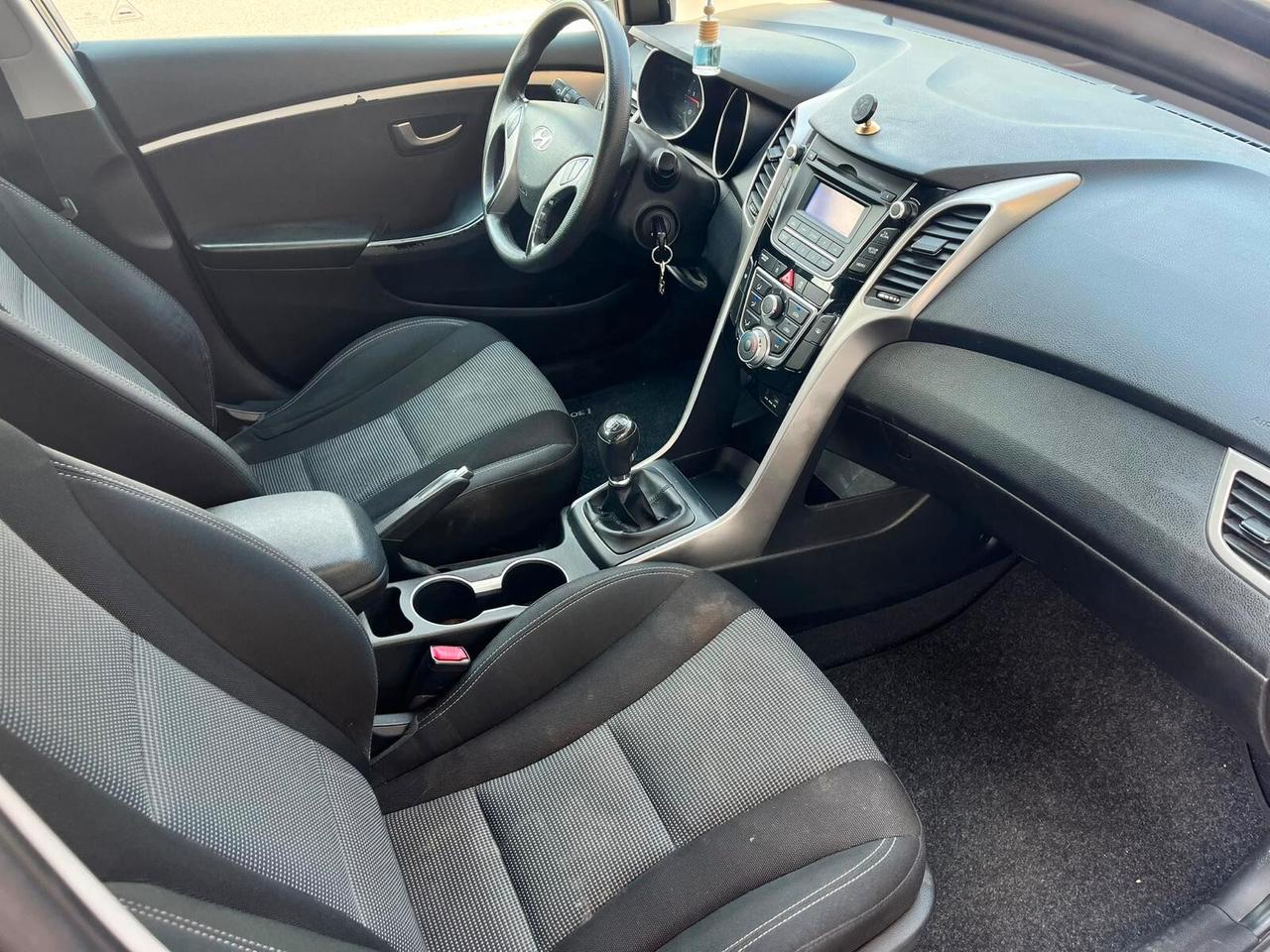 Hyundai i30 1.6 CRDi 5p. Comfort Neopat.