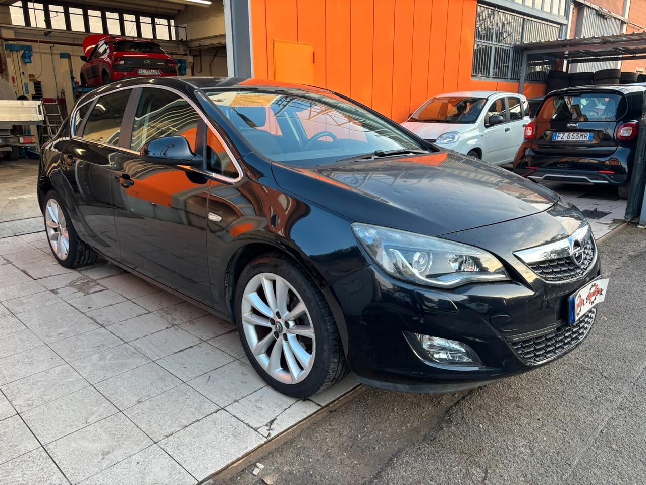 Opel Astra 1.4 Turbo 140CV 5 porte Cosmo GPL