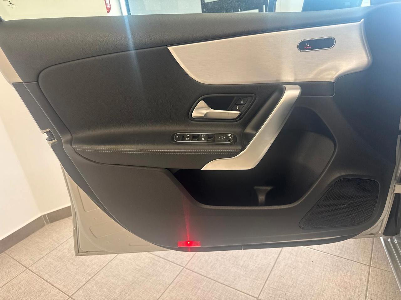 Mercedes-benz A 200d Premium 2020 IVAESP