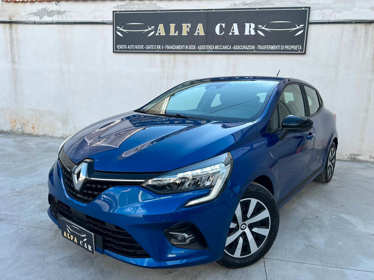 RENAULT CLIO 1.6 E-Tech 145 CV 2023!!! EQUILIBRE!!!