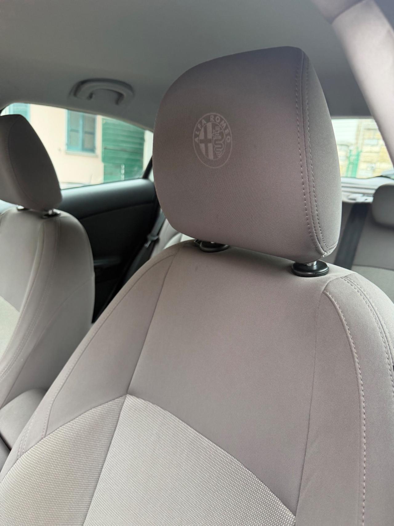 Alfa Romeo GIULIETTA 1.6 JTDm-2 105 CV EXCLUSIVE KMCERT