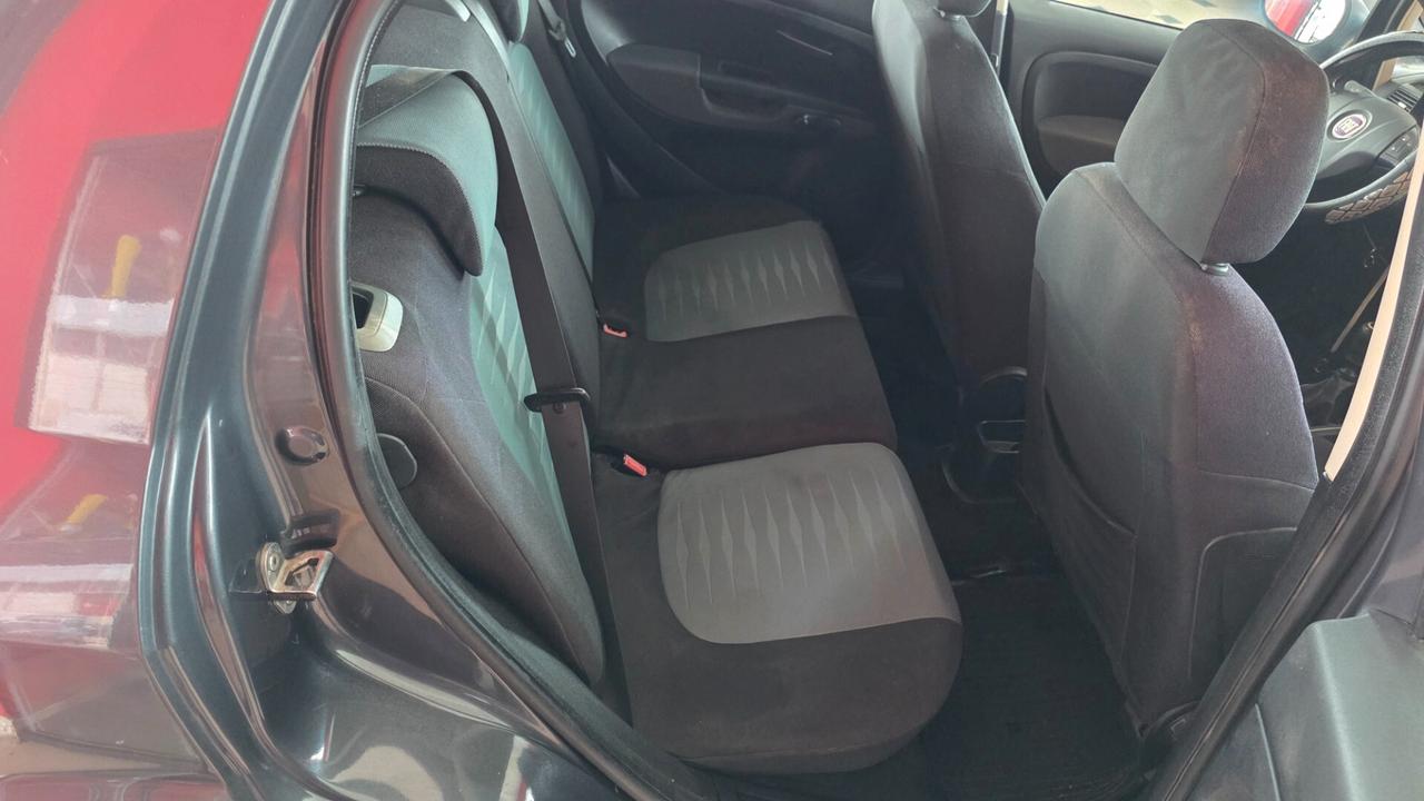 Fiat Grande Punto 1.3 MJT 90 CV 5 porte Emotion