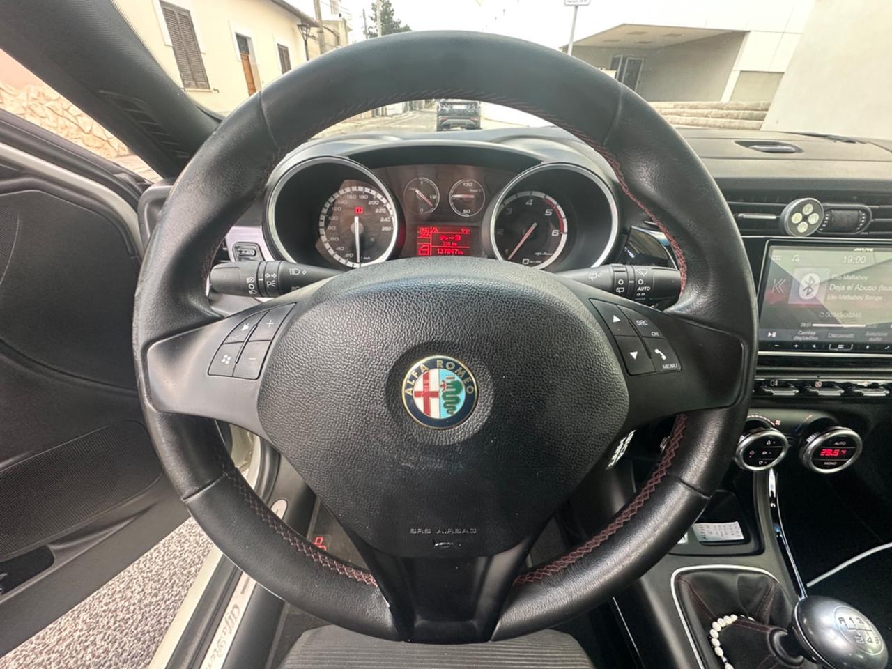 Alfa Romeo Giulietta 2.0 JTDm-2 140 CV Exclusive