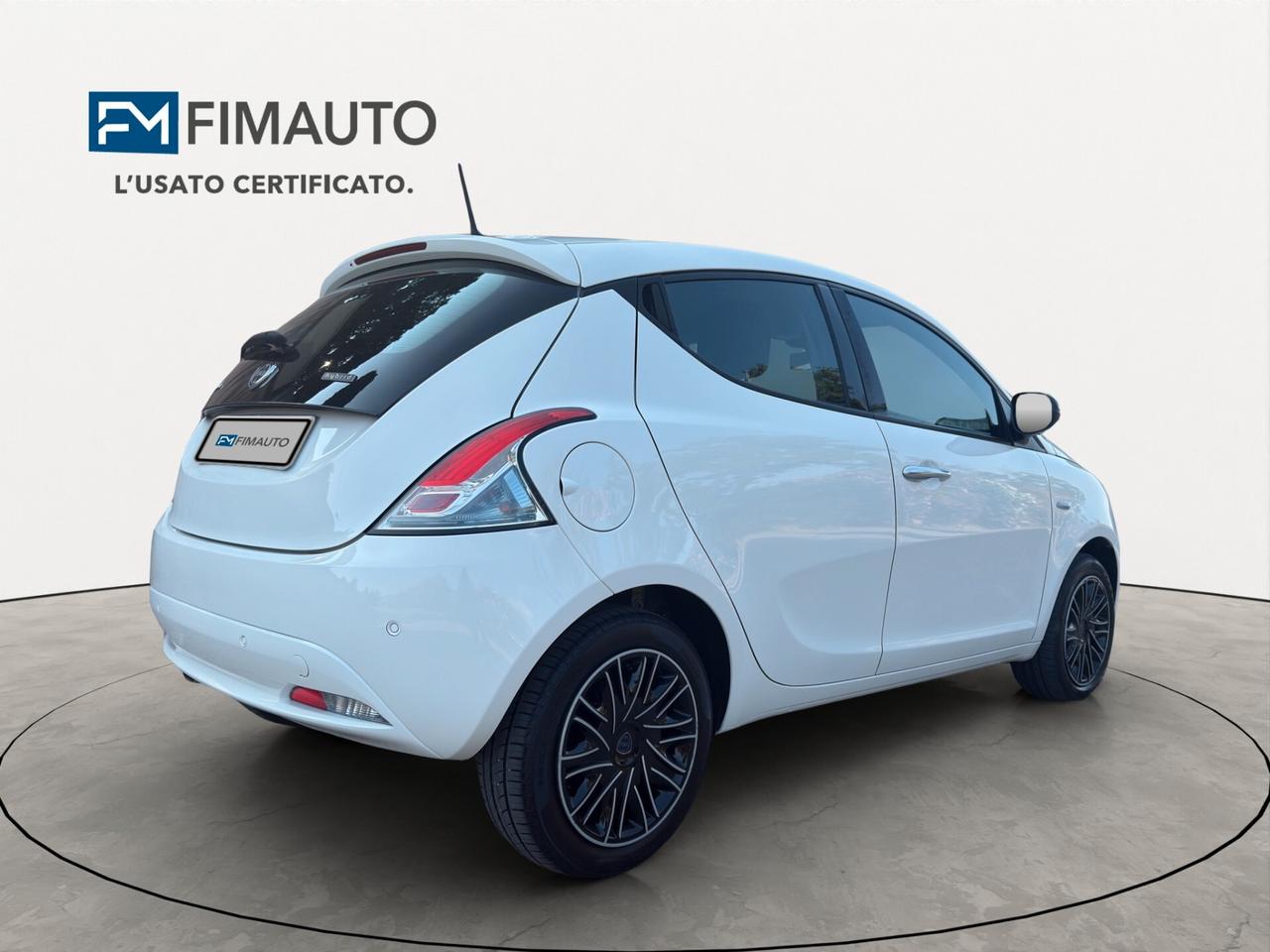 Lancia Ypsilon 1.0 FireFly 5 porte S&S Hybrid Gold - 2023