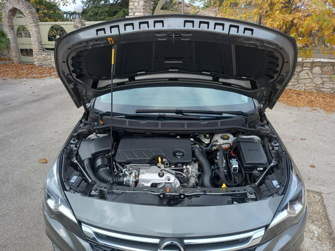 OPEL ASTRA SPORT TOURER - 1.6 cdti Advance S&S 136cv (A29)