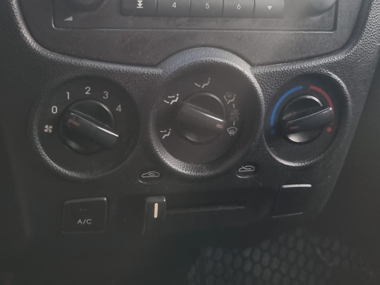 Kia Picanto 1.1 12V Hot Bi-Fuel