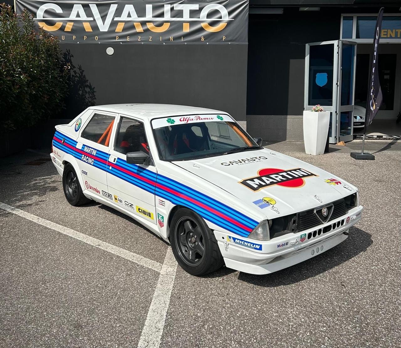 Alfa Romeo 75 3.0i V6 cat