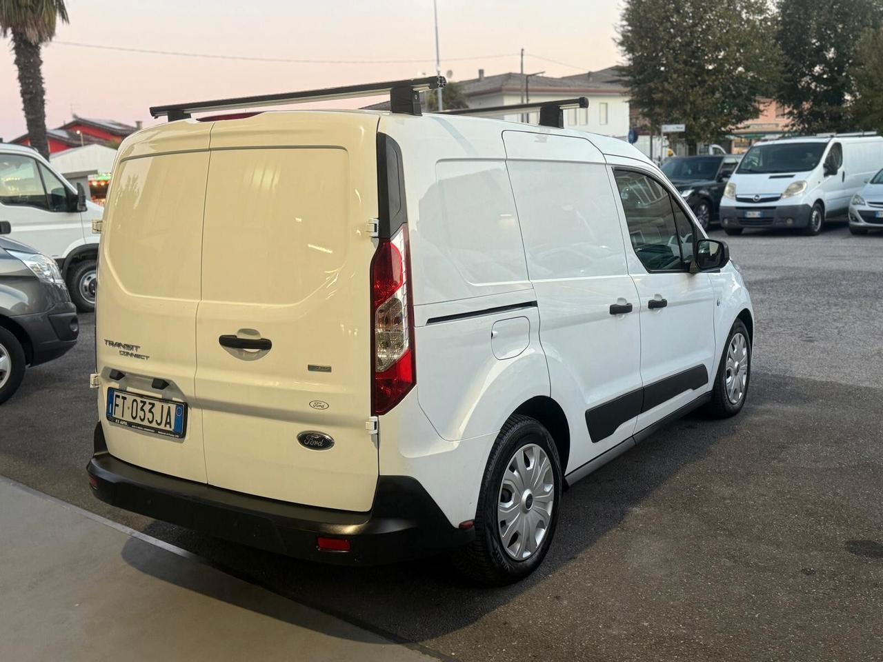 FORD Transit Connect 220 1.5 TDCi 3 posti