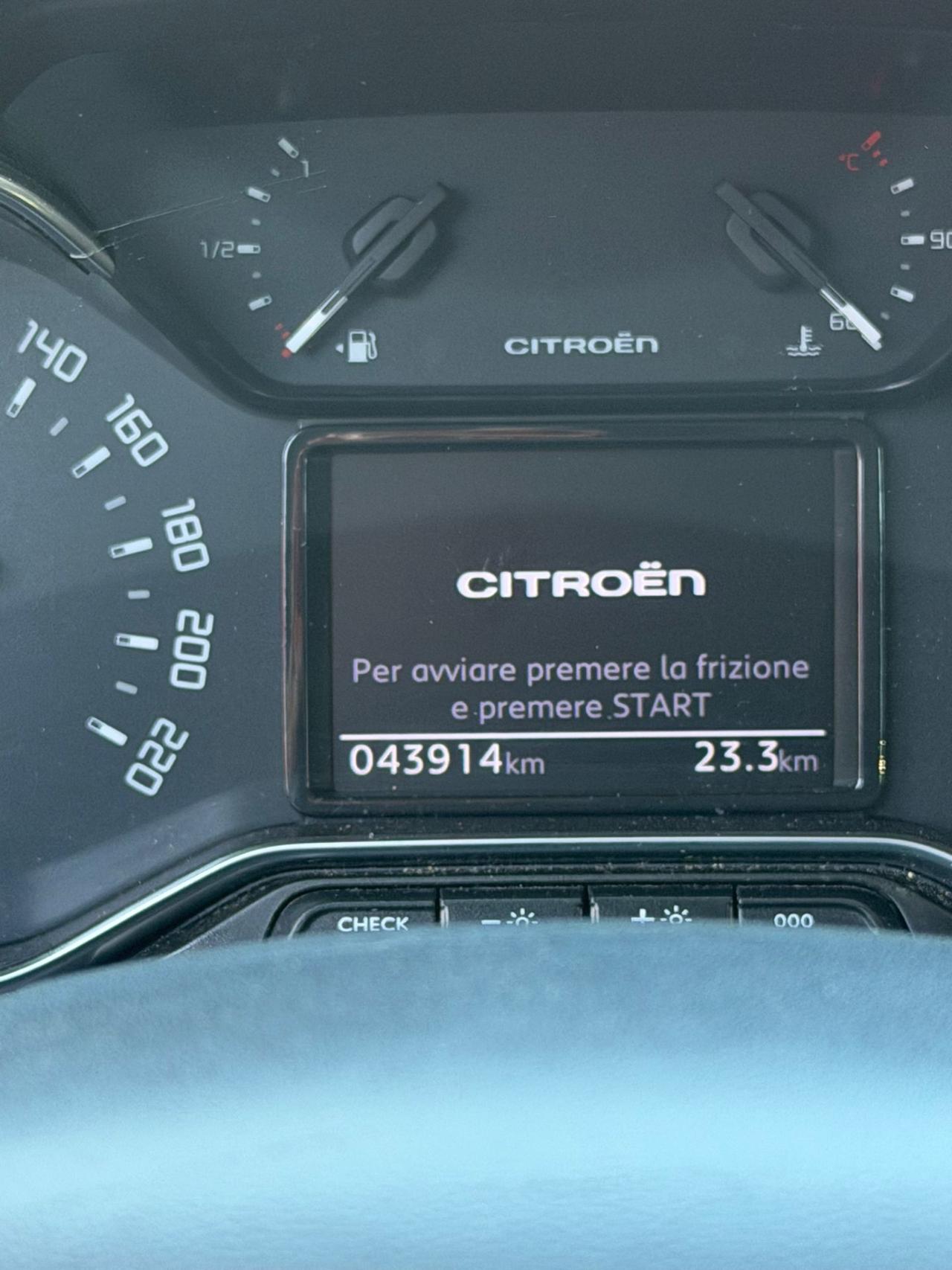 Citroen C3 Aircross BlueHDi 110 S&S Shine Pack