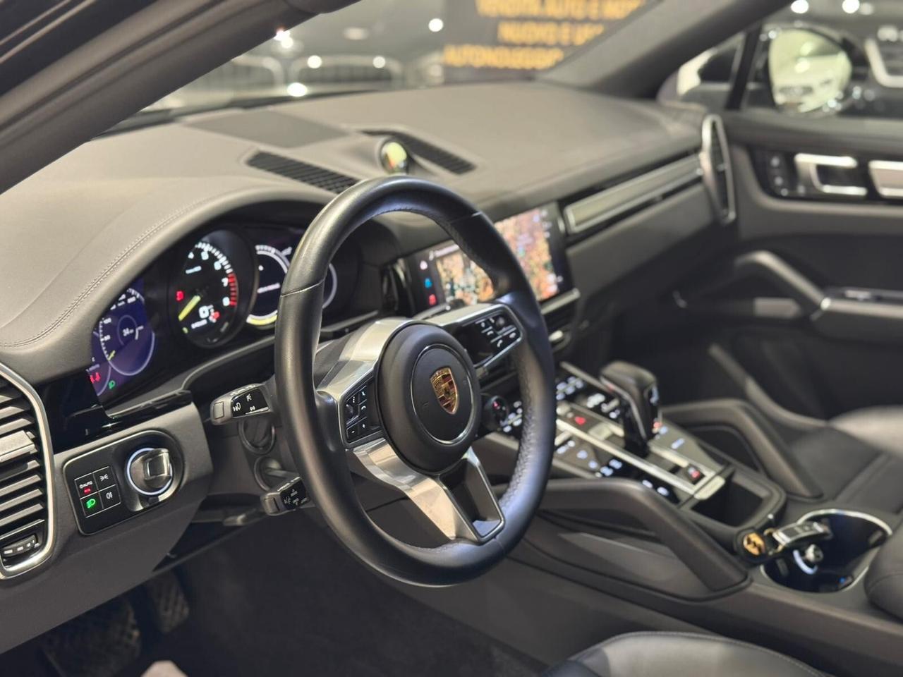 Porsche Cayenne Coupé 3.0 V6 462 CV E-Hybrid