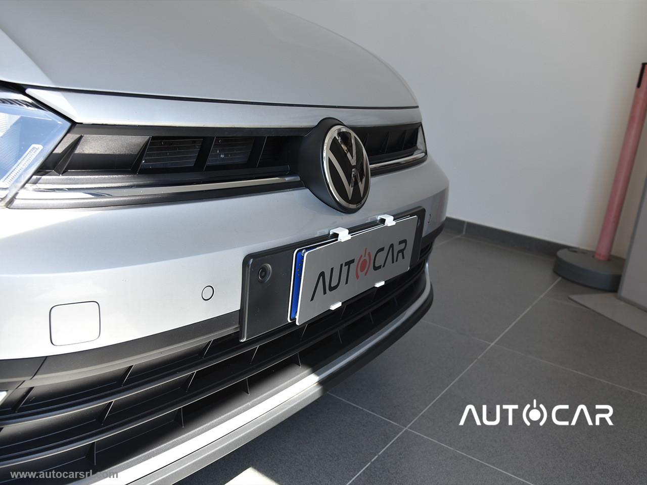 VOLKSWAGEN Polo 1.0 TSI Life DSG