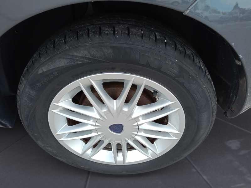 LANCIA Musa 1.3 mjt Gold c/c.traz.,esp s&s 95cv