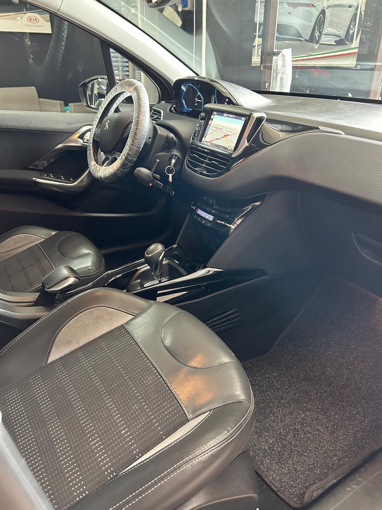 Peugeot 2008 PureTech Turbo 110 S&S Allure