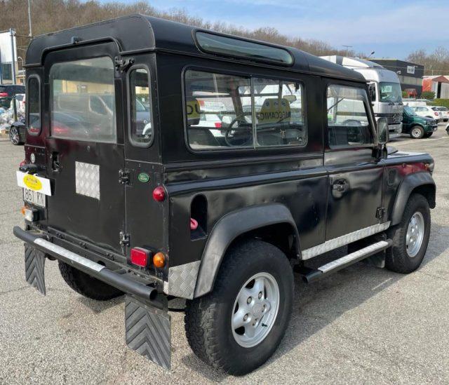 LAND ROVER Defender 90 2.5 Td5 Station Wagon corta