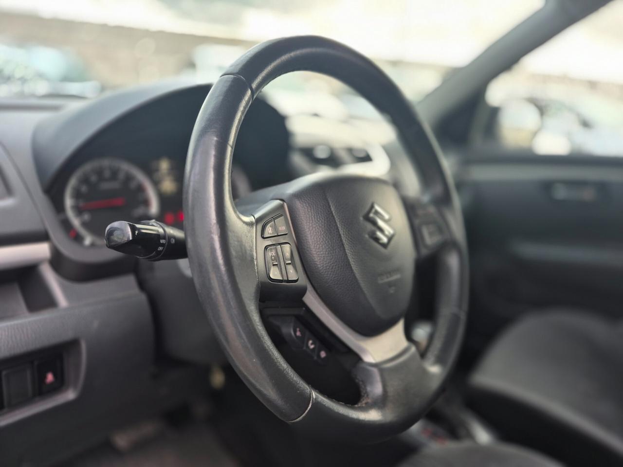 Suzuki Swift 1.2 VVT GPL CAMBIO AUTOMATICO