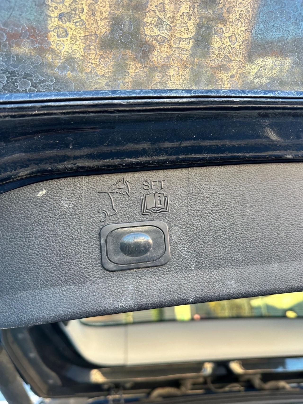 Ford Kuga 2.0 TDCI 163 CV 4WD Powershift Titanium