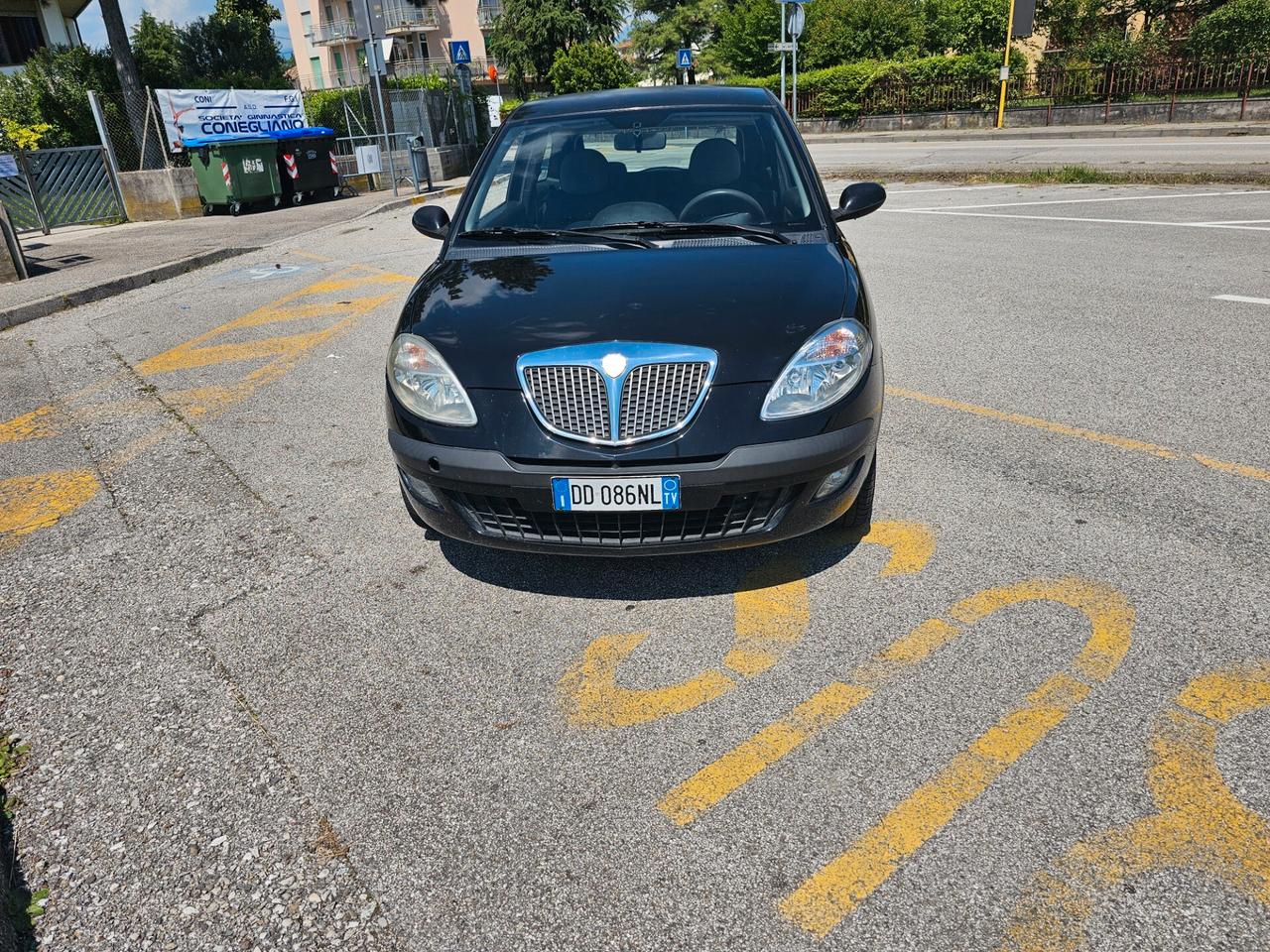 Lancia Ypsilon 1.2 Argento