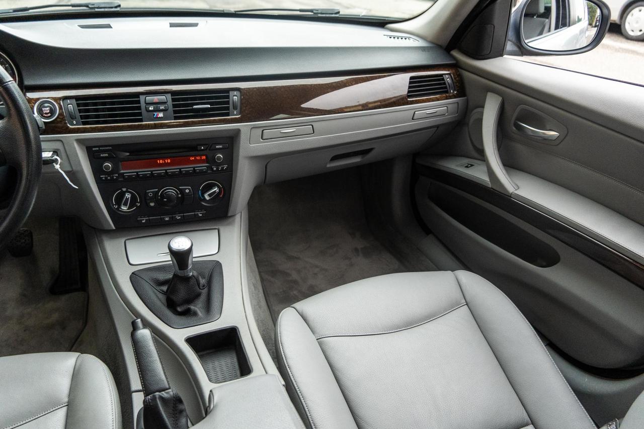 BMW 335 i xDrive 306CV KIT BMW PERFORMANCE CAMBIO MANUALE
