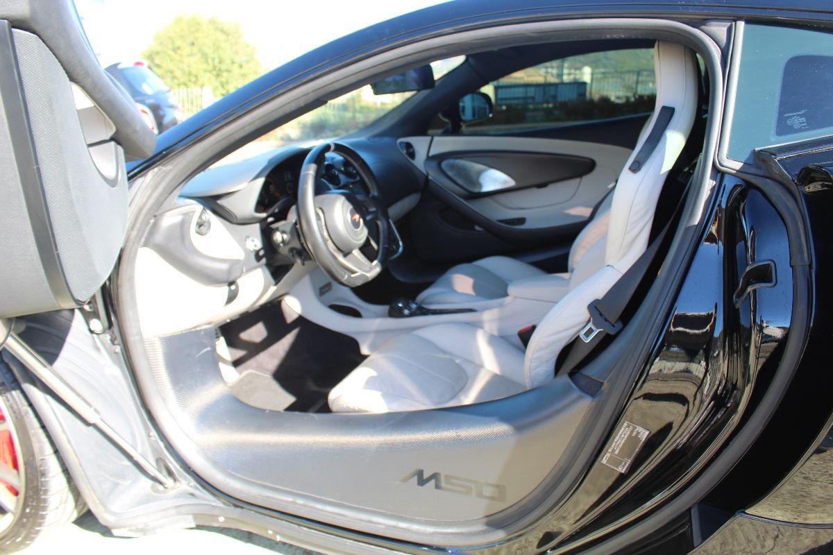 McLaren - 570S coupé