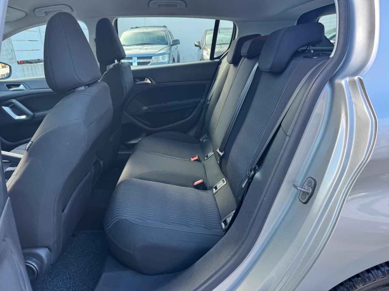 Peugeot 308 1.6 DIESEL 92CV 2015