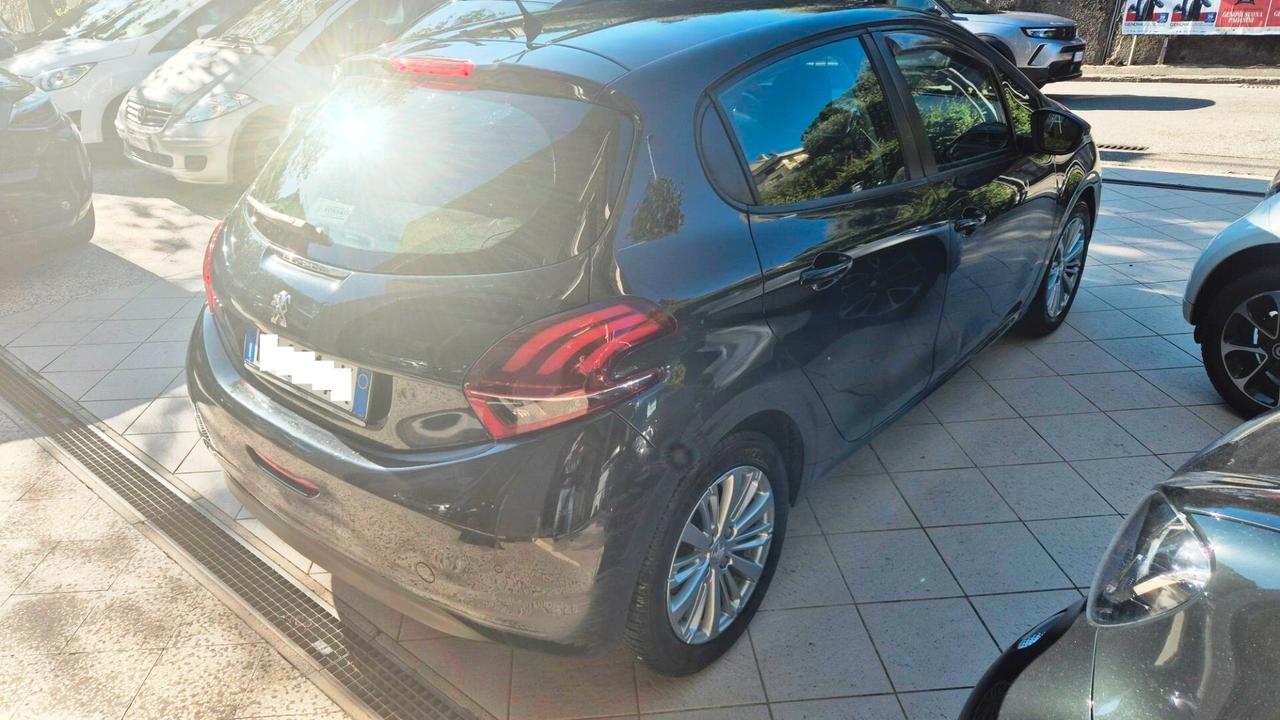 Peugeot 208 PureTech 82 5 porte Active