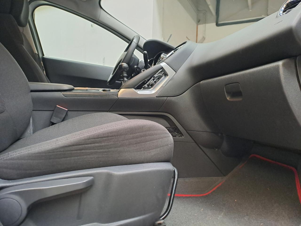 PEUGEOT 3008 1.6 HDI