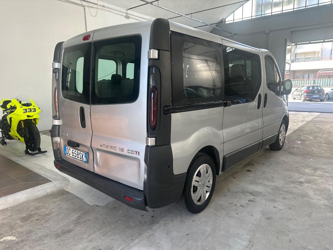 Opel Vivaro 27 1.9 CDTI/80CV PC-TN Combi