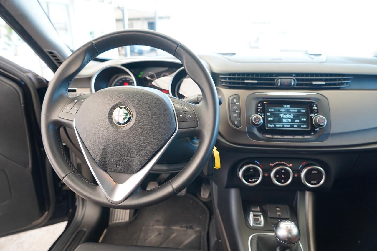 Alfa Romeo Giulietta 1.6 JTDm-2 105 CV Exclusive