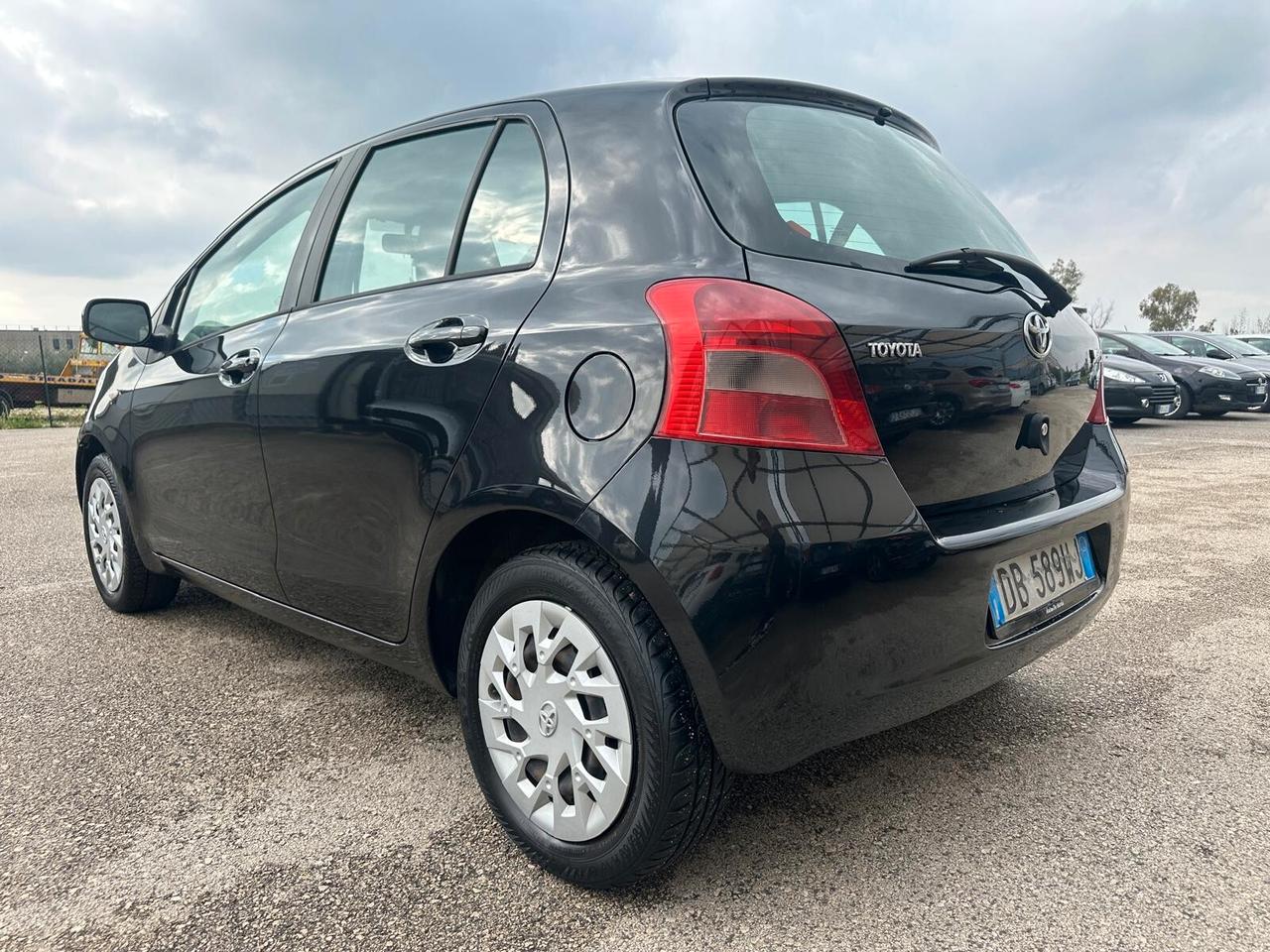 Toyota Yaris 1.0 Benzina