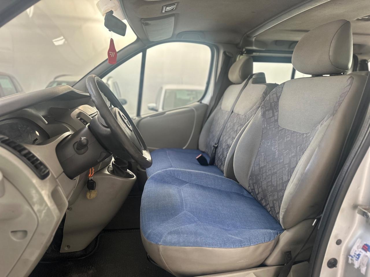 Opel Vivaro 27 1.9 CDTI/80CV PC-TN Combi