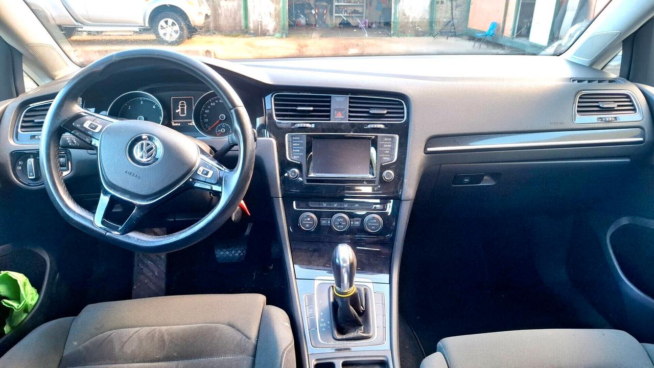 Volkswagen Golf 1.6 TDI DSG 5p. Highline BlueMotion Technology