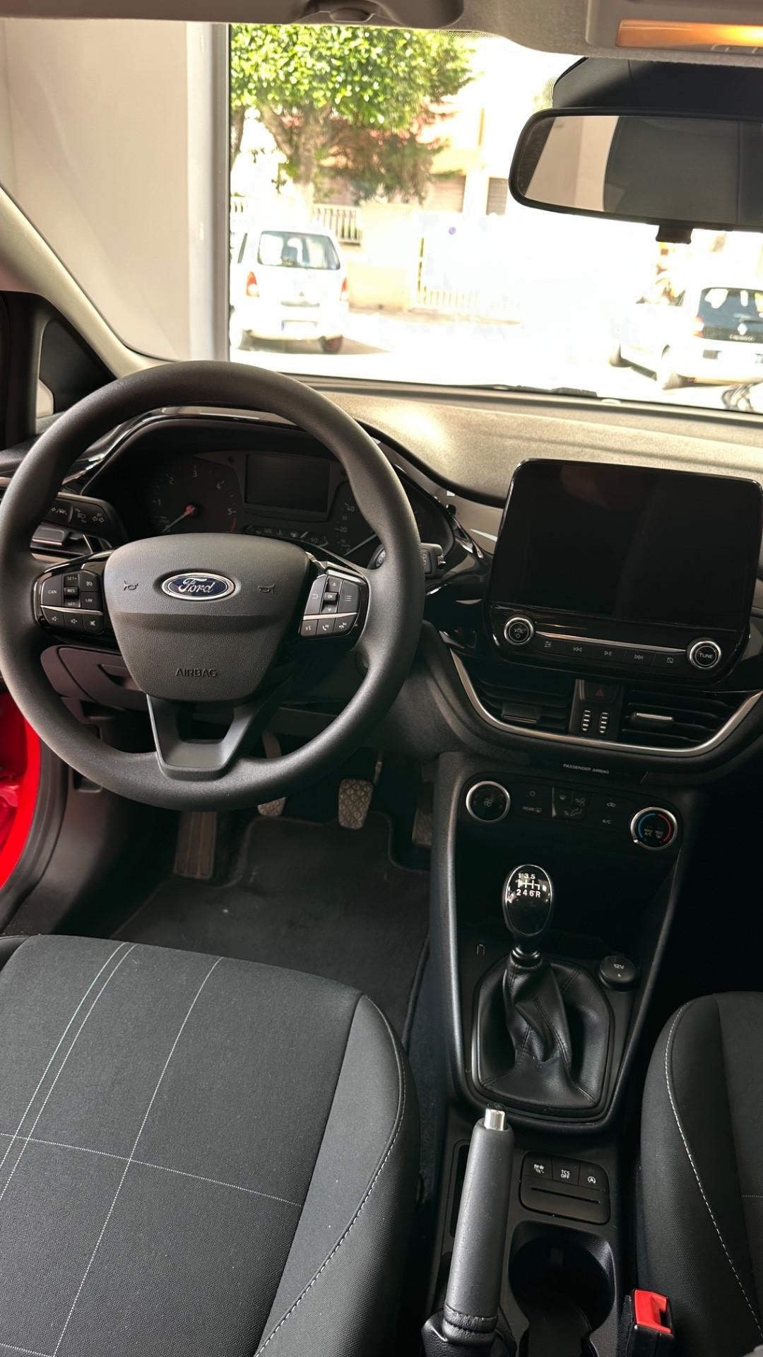 Ford Fiesta 1.5 EcoBlue 5 porte Connect